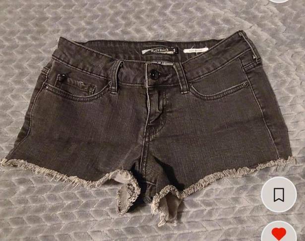 Hot Topic Low rise Black Denim Shorts