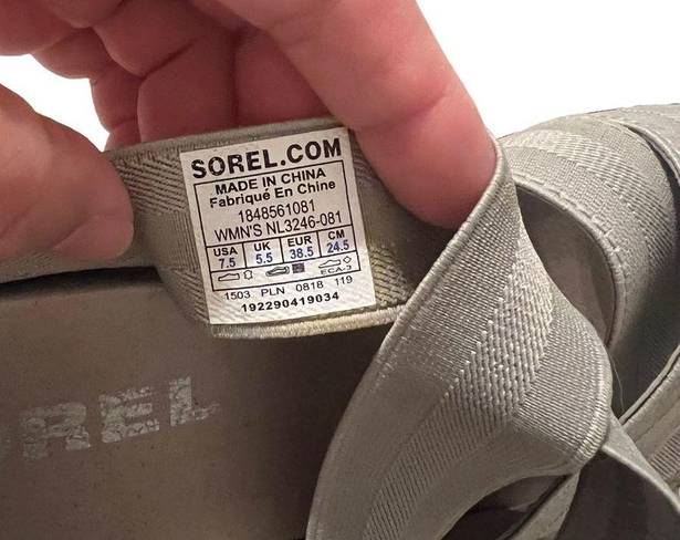 Sorel  Women’s Out ‘N About Plus Strap Sandal Color: Light Grey Size: 7.5