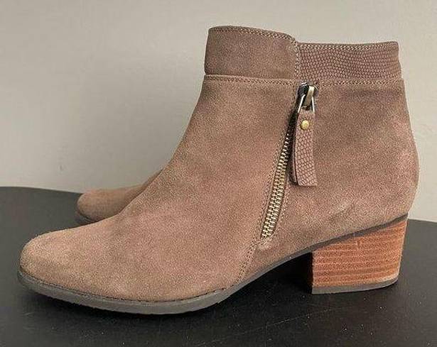 Blondo  Issac Waterproof Suede Bootie Ankle Boots Size 9.5