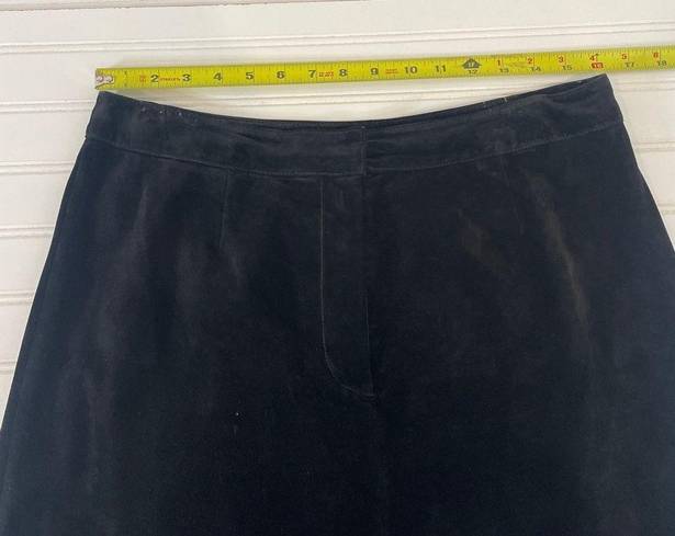 Lord and Taylor  Women’s Suede Leather Black Skirt Size 14P