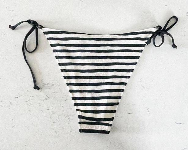 H&M Swim Black and White Striped Tie Triangle Bikini Bottom Size 8 US NWT