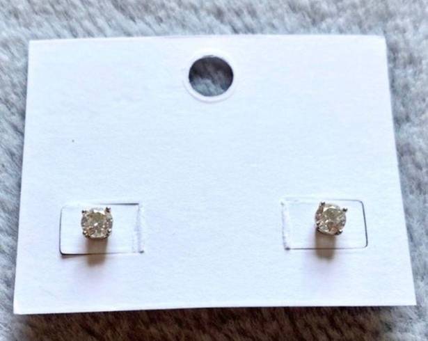 Nordstrom Rack EUC Silver CZ Diamond Stud Earrings - Sanitized, Brand New Earring Backs