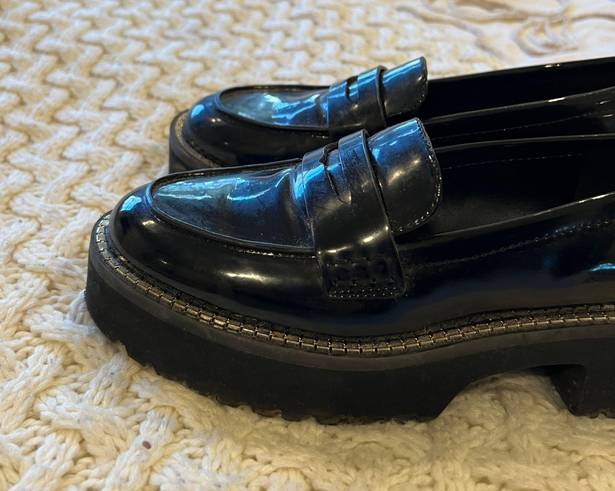 DKNY Donna Karen Black Loafers 