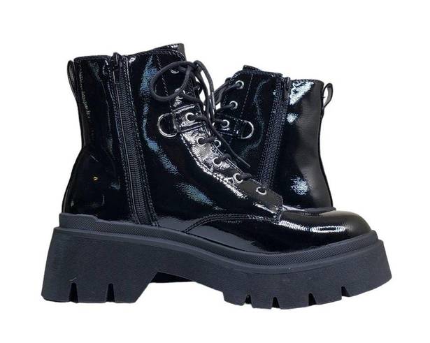 Call it spring  Womens 9 Sidney Platform Lace-up Boot in Black NEW