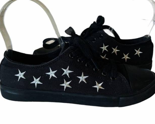 American Eagle  Black Stars‎ Embroidered Sneakers 8