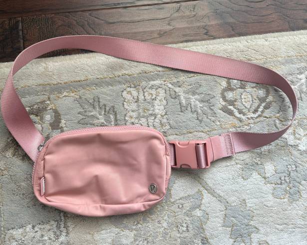 Lululemon Crossbody Fanny Pack