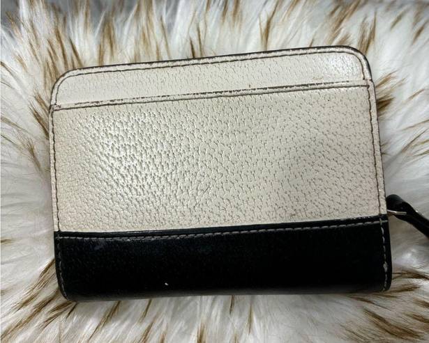 Kate Spade  Snap Zip Wallet Ivory Black Tan