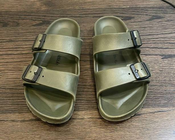 Birkenstock  Arizona Sandals in green