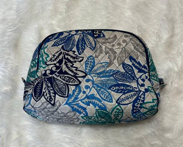 Vera Bradley Makeup Bag