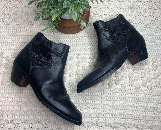 Wild Pair THE  VINTAGE Women's Western Cowgirl Leather Heeled Boots Black 9.5