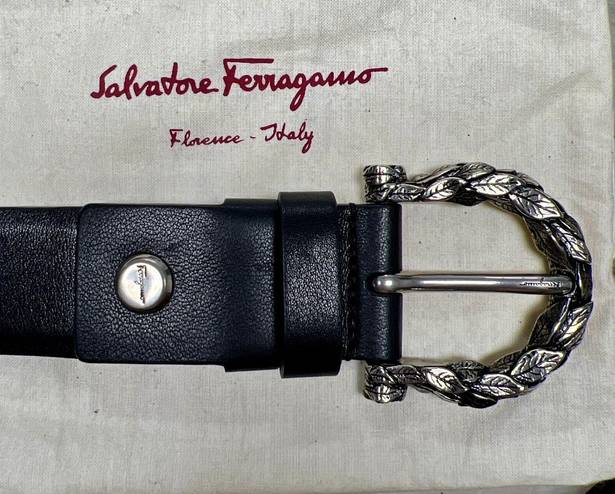 Salvatore Ferragamo Gancini Leather Buckle Belt GV67 9898 Italy 💯 Authentic NEW