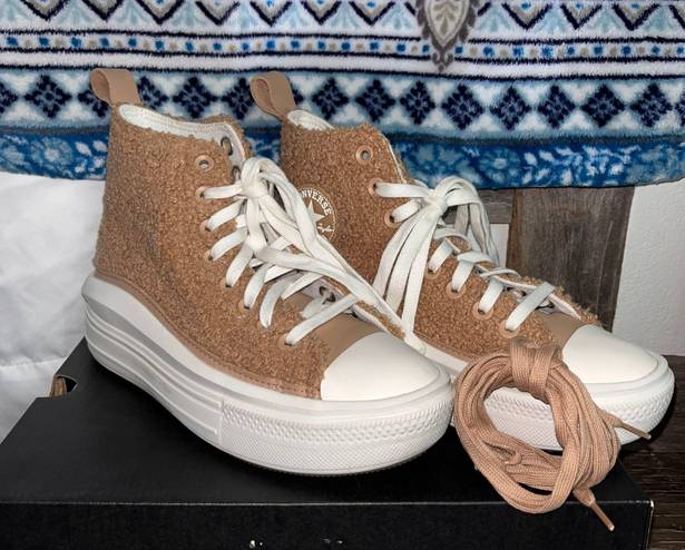 Converse Chuck Taylor All Star Move Platform Sherpa