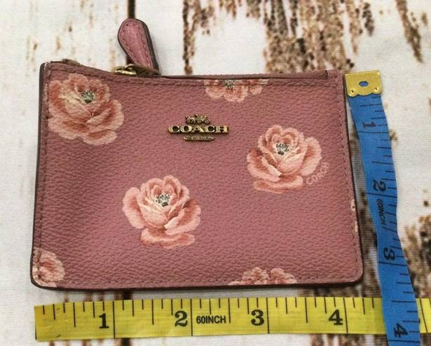 Coach SMALL LEATHER CARD HOLDER WITH ROSE PRINT