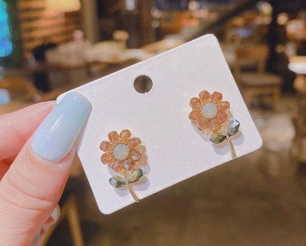 Flower Stud Earrings for Women Gold