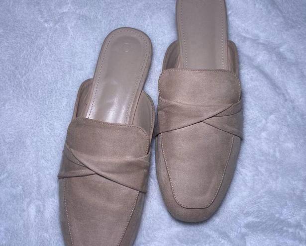 LAICIGO Women's Flat Mules Closed Square Toe Backless Slip on Suede Loaf… Size 9.5