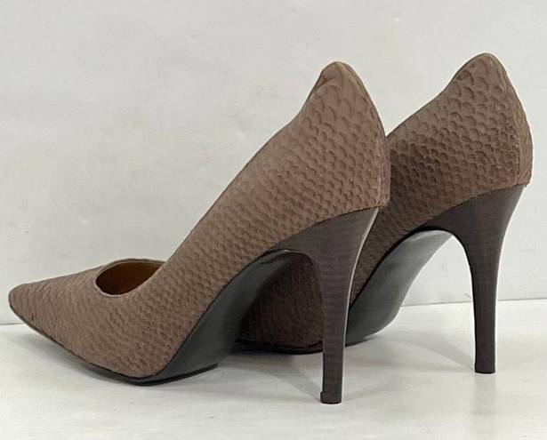 Colin Stuart Pointed Toe Snake Leather Heels