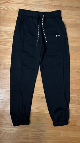 Nike Sweatpants Black - $20 (60% Off Retail) - From Olivia