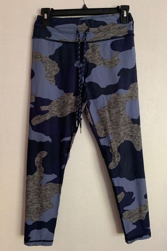 Aerie Blue Camo Leggings Size M - $12 