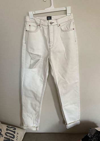 BDG White jeans high rise Size 26 - $40 (49% Off Retail) - From Sydneys