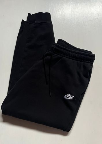 Nike sweatpants Black Size L - $40 - From abbie