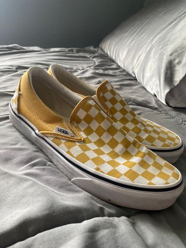 Vans Classic Slip-Ons Yellow Size 8.5 - $19 (70% Off Retail) - From Carly