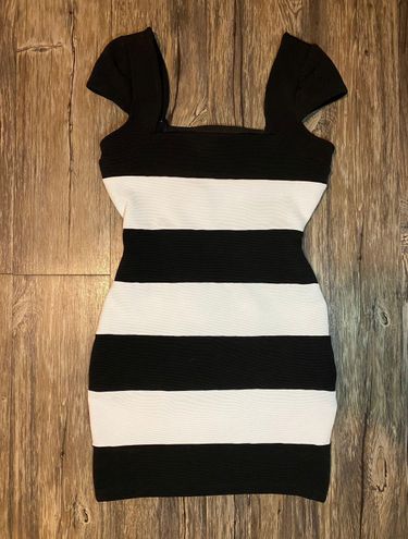 Guess Black And White Striped Mini Dress Size XS - $19 (83% Off Retail ...