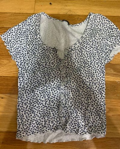 Brandy Melville Zelly Ruffle Top Size Xs 14 44 Off Retail From Lily