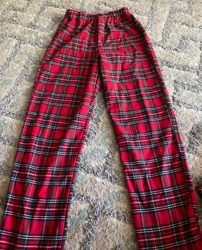 Brandy Melville John Galt Plaid Pants Red Size 26 - $15 (57% Off Retail ...