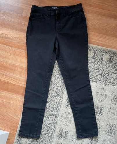 Time & Tru  Size 14 Black High Rise Skinny Jeans