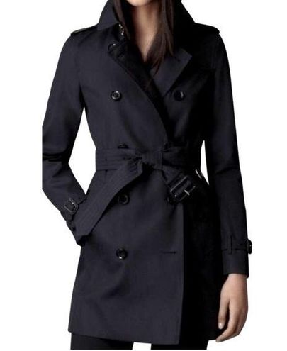 Burberry LONDON HARBOURNE DOUBLE-BREASTED TRENCH COAT. Size 6 - $970 ...