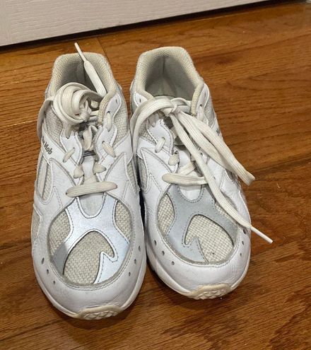 Reebok White Shoes Size 7 - $17 - From Tzivia