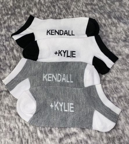 Kendall + Kylie ankle socks