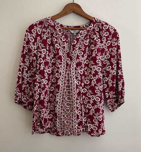 Crown & Ivy Red & White Shirt Size XS