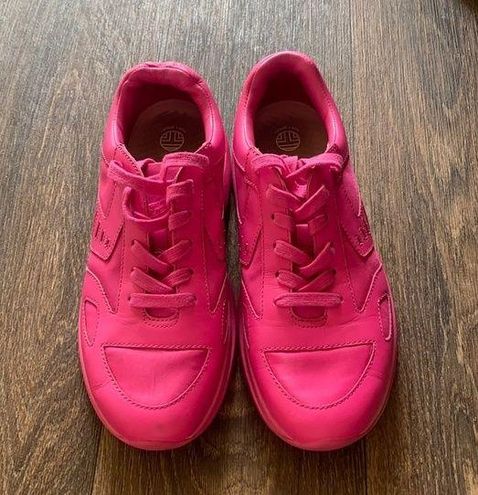 Tory Burch Pink Sneakers Size 8 - $41 - From Mooshkini