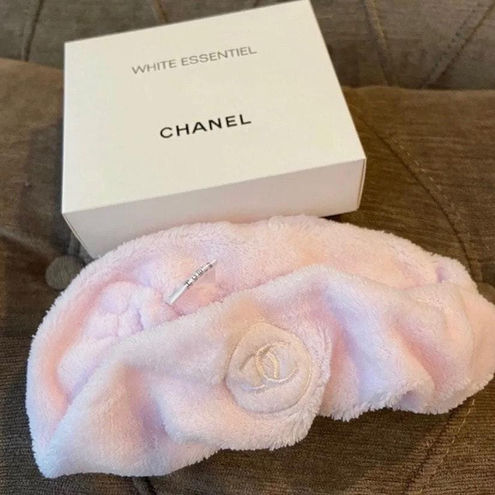 Chanel White Essential Headband Pink Gift Box Set