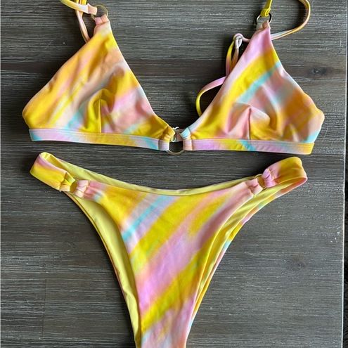 Blackbough Solstice bikini Riri top and bottoms. Top medium and bottom ...