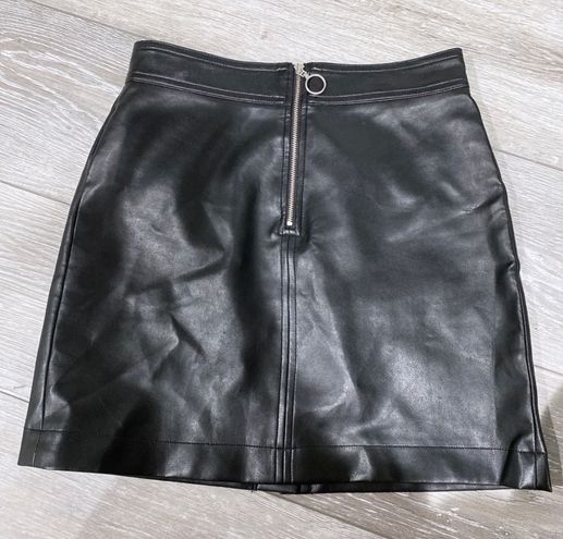 Aritzia Leather Skirt Black Size 0 - $55 (45% Off Retail) - From Lilly