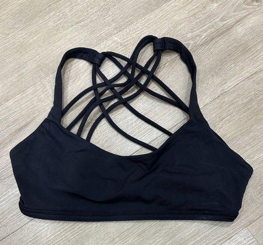 Lululemon Racerback Sports Bra Black Women’s size 6 - $17 - From Jamine