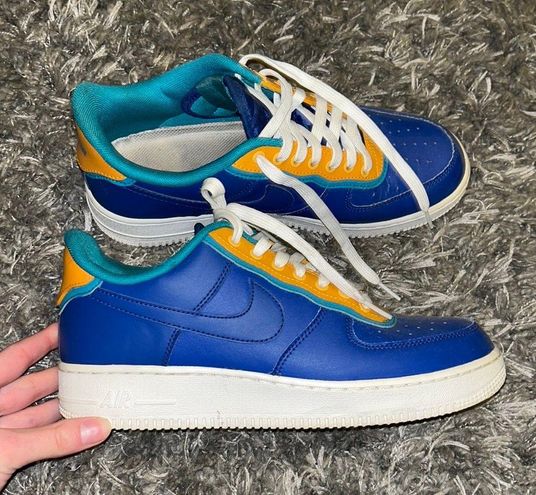 nike blue air forces