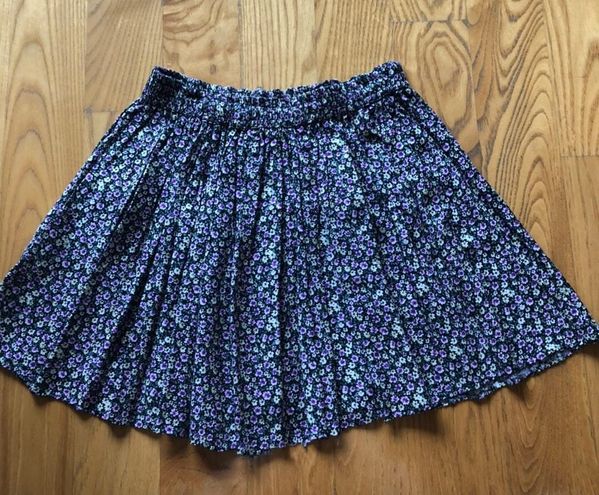 Brandy Melville Skirt