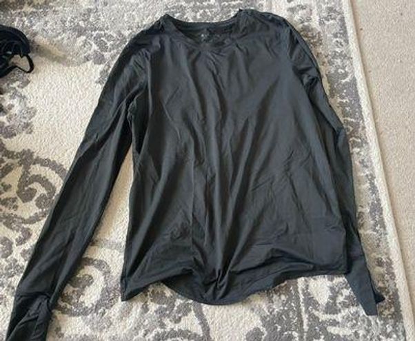 Athleta Long Sleeve Shirt Gray Size XS - $25 (60% Off Retail) - From Sophie