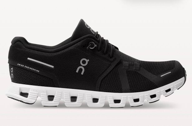 On Cloud Running Shoes Size 9.5 - $80 (42% Off Retail) - From Anna