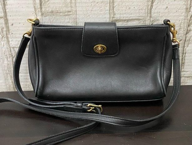 Coach Vintage 90’s 9154 Legacy Demi Turn Lock Black Leather Small ...