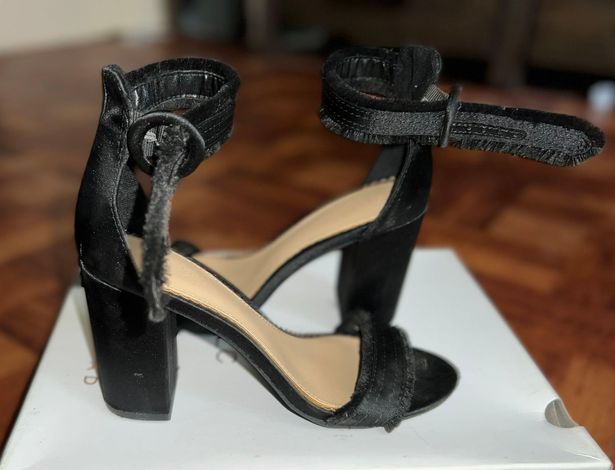 lauren conrad heels black