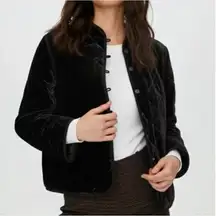 Aritzia Wilfred Lyric Quilted Velvet Button Down Jacket