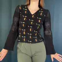 Vintage 90s/Y2K  Embroiderd Crochet Sleeve Shirt