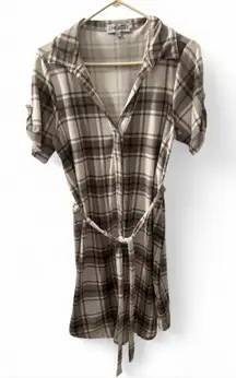 J for Justify Beige Plaid Dress