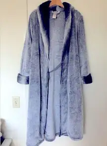 Secret Treasures Grey Superminky Soft Fuzzy Sleep Robe