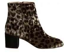 ANTHROPOLOGIE Velvet Leopard Print Bootie Size 7 1/2M Bin 73