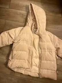 Beige puffy winter coat, puffer coat